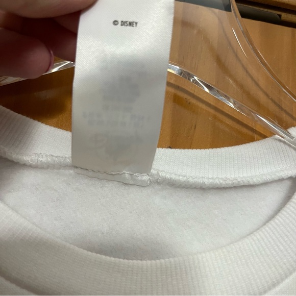 Disney World White Peace Sign Sweatshirt Size Small NWT - Picture 5 of 10